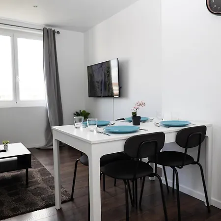 Le 3 Parking Proche Tram شقة كليرمونت-فيراند