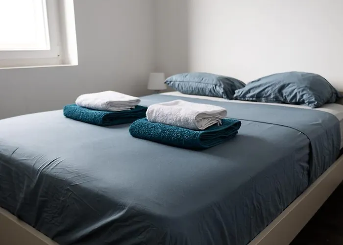 Lägenhet Le 3 Parking Proche Tram Clermont-Ferrand